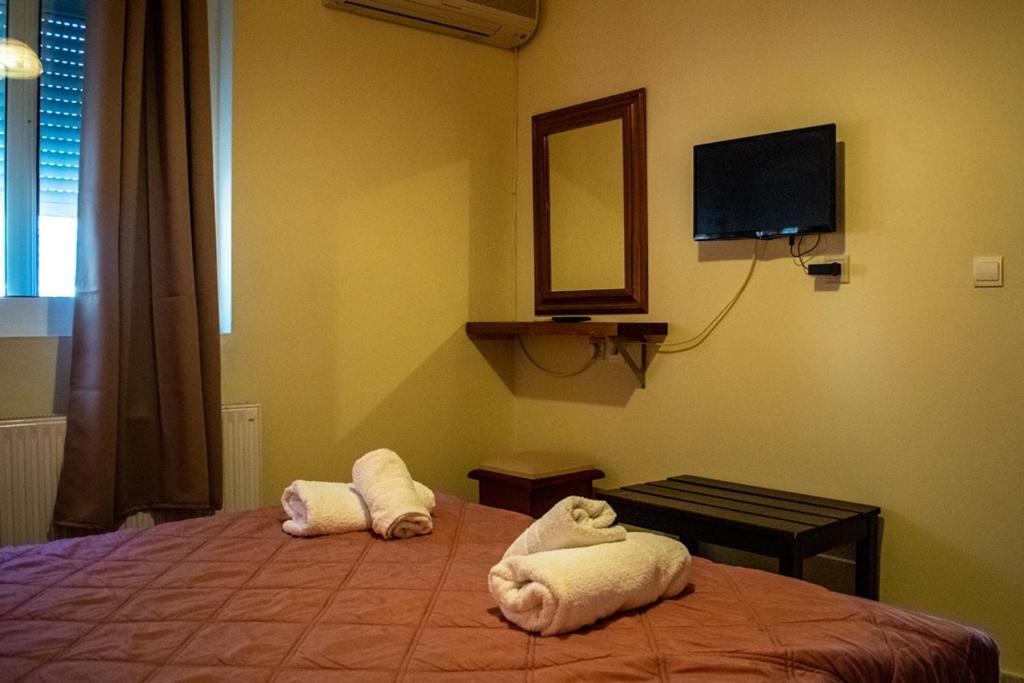Takis & Eirini Family Apartments 페라마 외부 사진